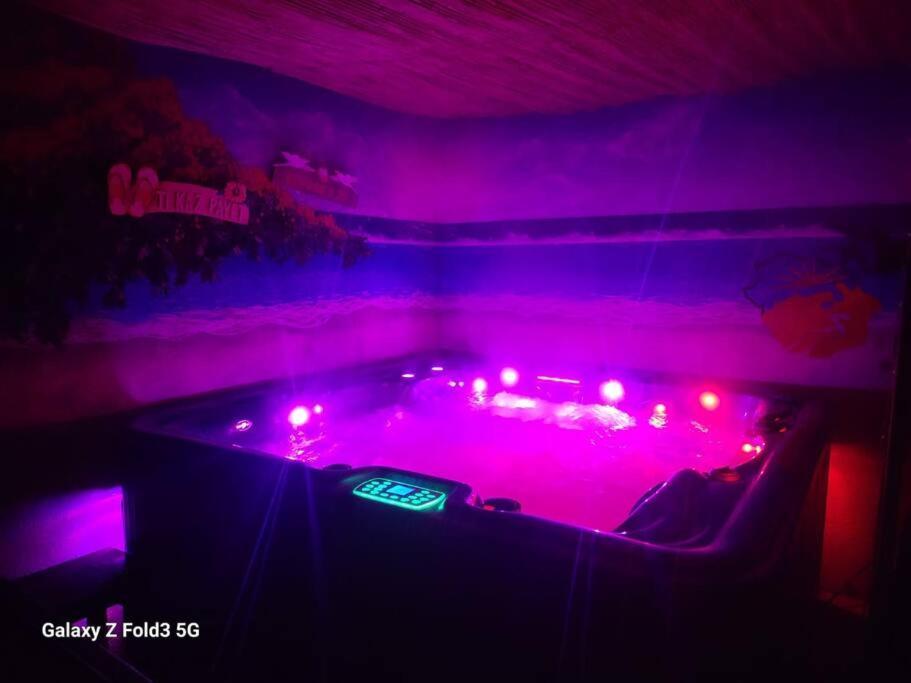 Studio Avec Terrasse Et Jacuzzi Валбон Екстериор снимка